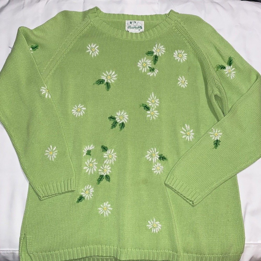 Vintage 90s Quacker Factory Large embroidered/beaded Flowered Sweater‎